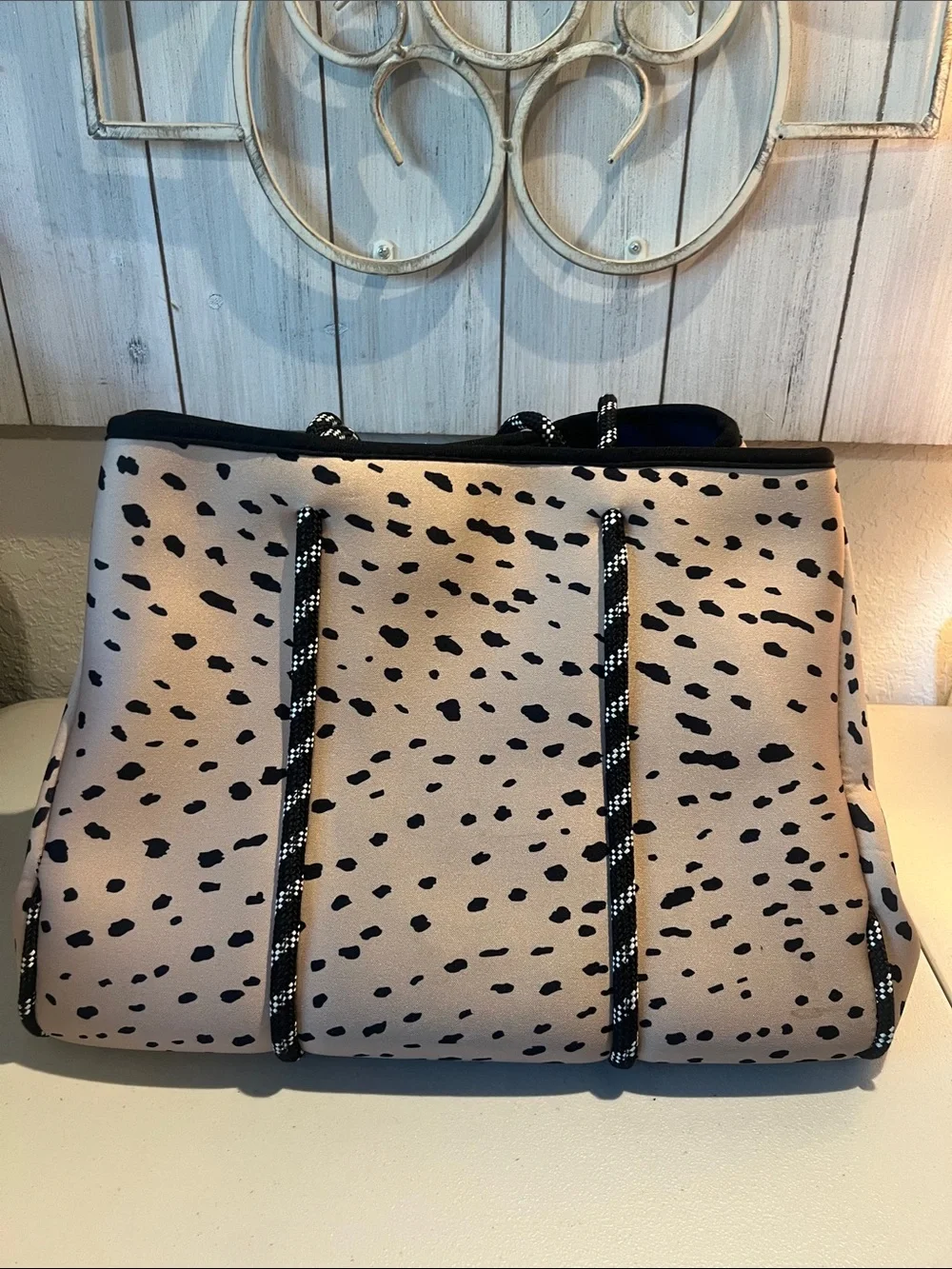 Taylor Gray Christi Neoprine Tote